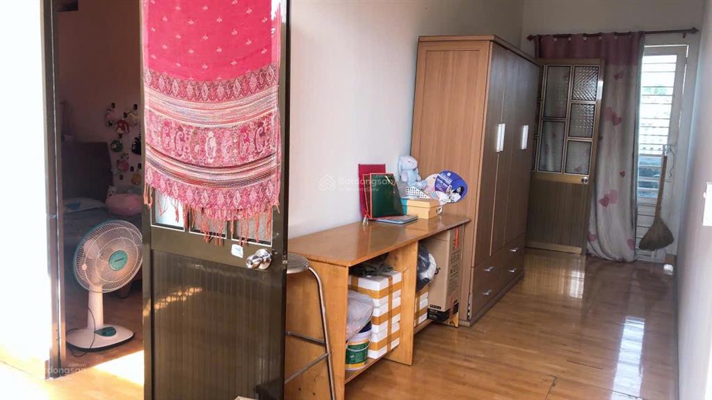Bán gấp nhà mặt tiền đường nổi bật, linh xuân