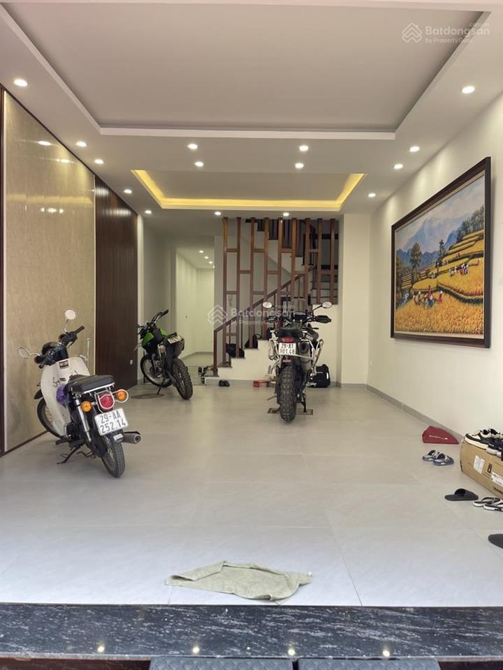 Bán nhà phố ngọc thụy cực đẹp, ô tô, gần phố, 72 m2, 5 tầng, thang máy, mt 4,7m, chỉ nhỉnh 14 tỷ.
