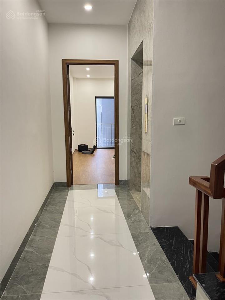 Bán nhà phố ngọc thụy cực đẹp, ô tô, gần phố, 72 m2, 5 tầng, thang máy, mt 4,7m, chỉ nhỉnh 14 tỷ.