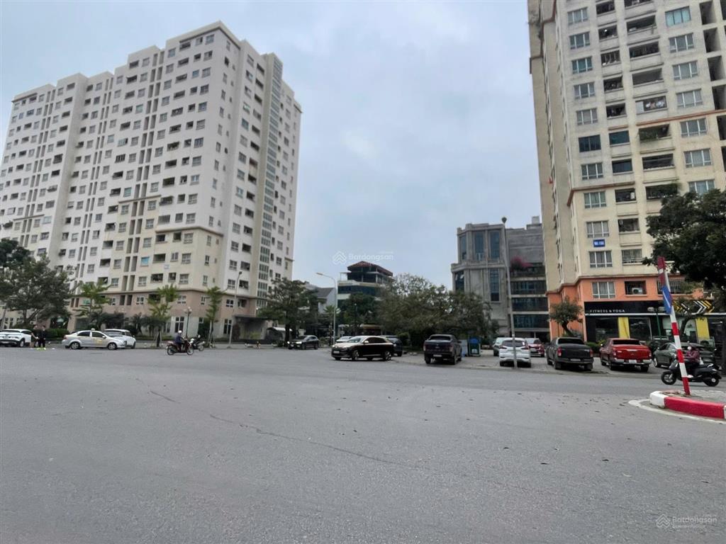 Bán đất phố sài đồng cực đẹp, ô tô tránh, vỉa hè, kinh doanh, 175m2, mt 8,6m, chỉ nhỉnh 40 tỷ.
