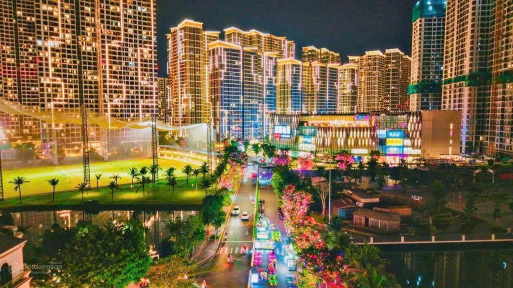 Bán shop khối đế vinhomes grand park mặt tiền vành đai 3 giảm sâu gần 6 tỷ cơ hội hiếm có cho nđt