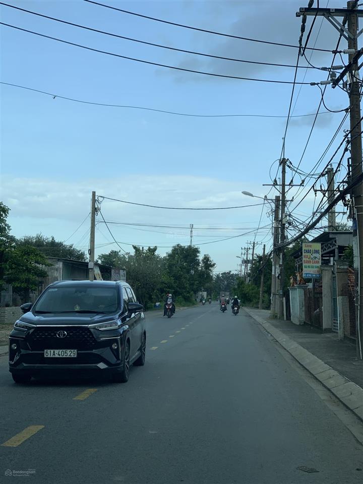 Bán đất tại bình mỹ 1.924m2  300m2 thổ cư