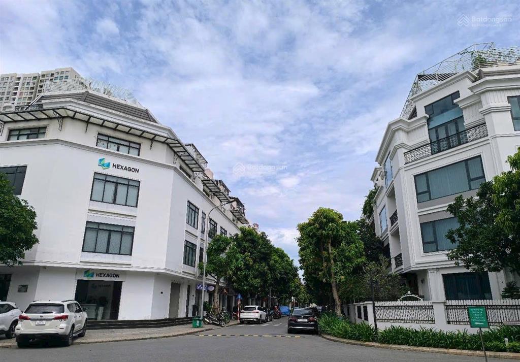 Siêu hiếm có đâu ra! nhà lô góc 4 tầng mặt đường nguyễn văn giáp  cầu diễn giá nhỉnh 30 tỷ