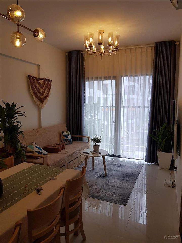 Bán cc lovera vista, 3,15 tỷ, 65m2, 2pn, 2wc, full nội thất sổ tươi bao vay