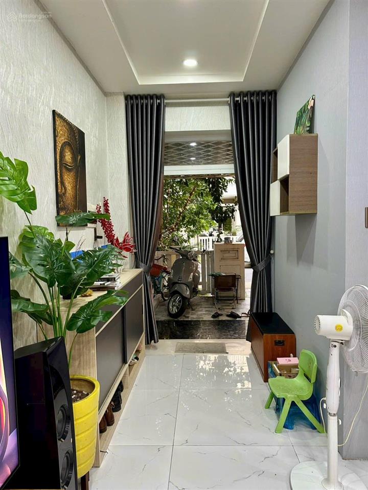 Cho thuê nhà phố compoud 3pn, 3wc chỉ với 15 triệu tại lovera park, bình chánh, 1 trệt 2 lầu