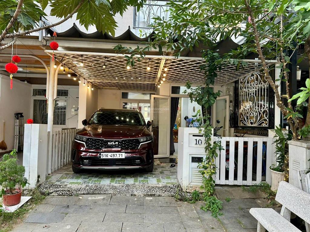 Cho thuê nhà phố compoud 3pn, 3wc chỉ với 15 triệu tại lovera park, bình chánh, 1 trệt 2 lầu
