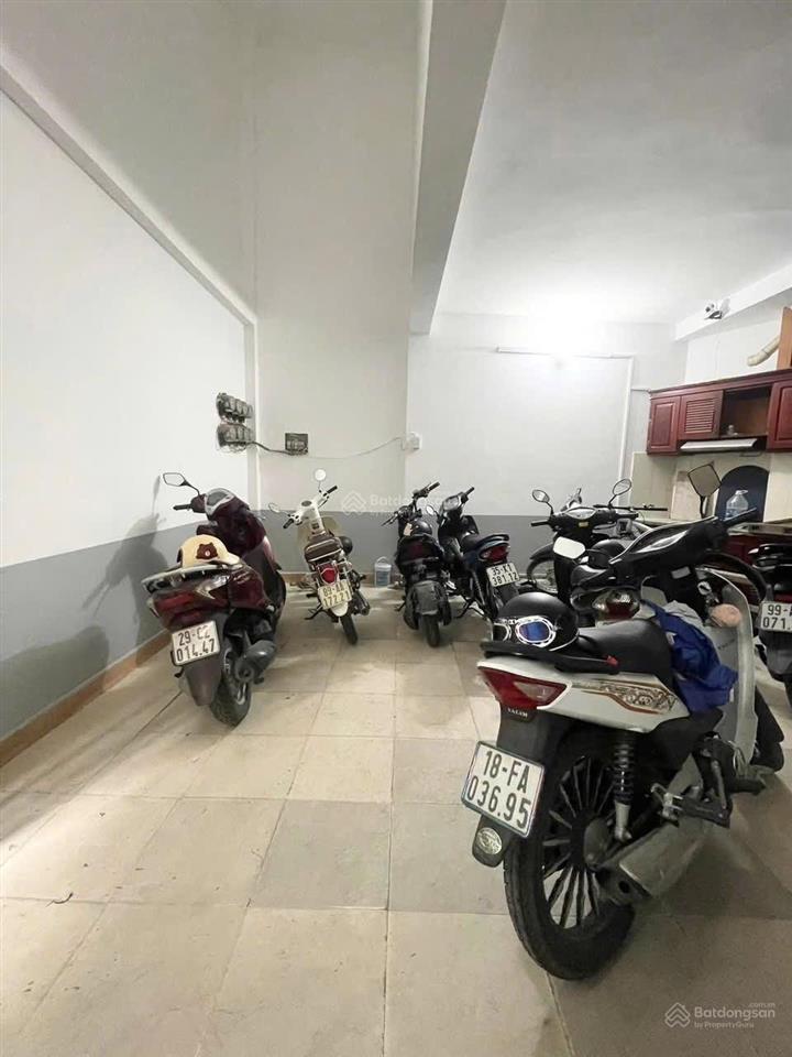 Chính chủ bán nhà trần đại nghĩa ngõ tự do khu bách kinh xây 6 phòng cho thuê