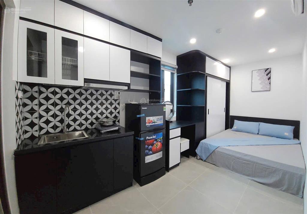 Bán nhà dòng tiền giá rẻ lạc long quân