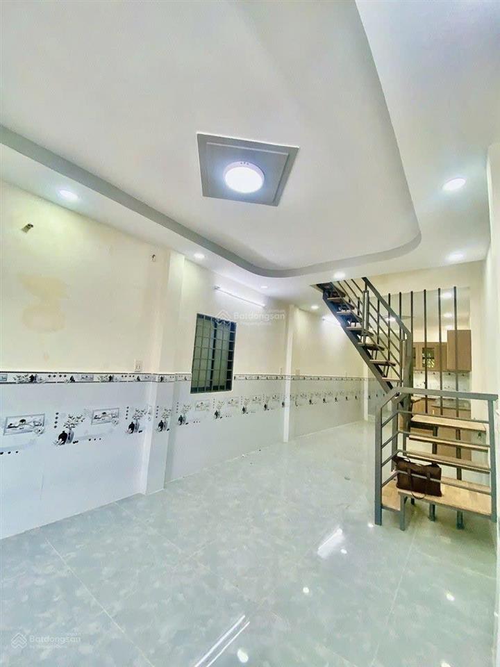 Bán nhà 2 tầng hoàn công phường linh chiểu, mặt tiền giá hẻm