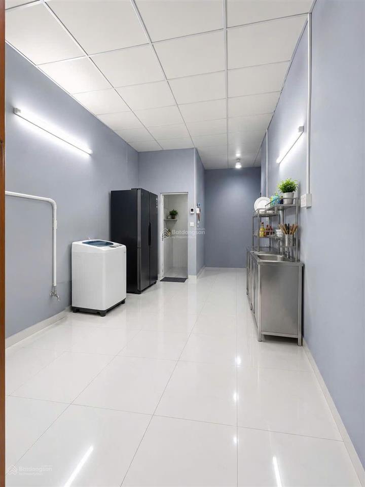 Bán nhà mặt tiền linh đông, đối diện giáo xứ nguyễn duy khang, đậu chúc chiếc ô tô thoải mái