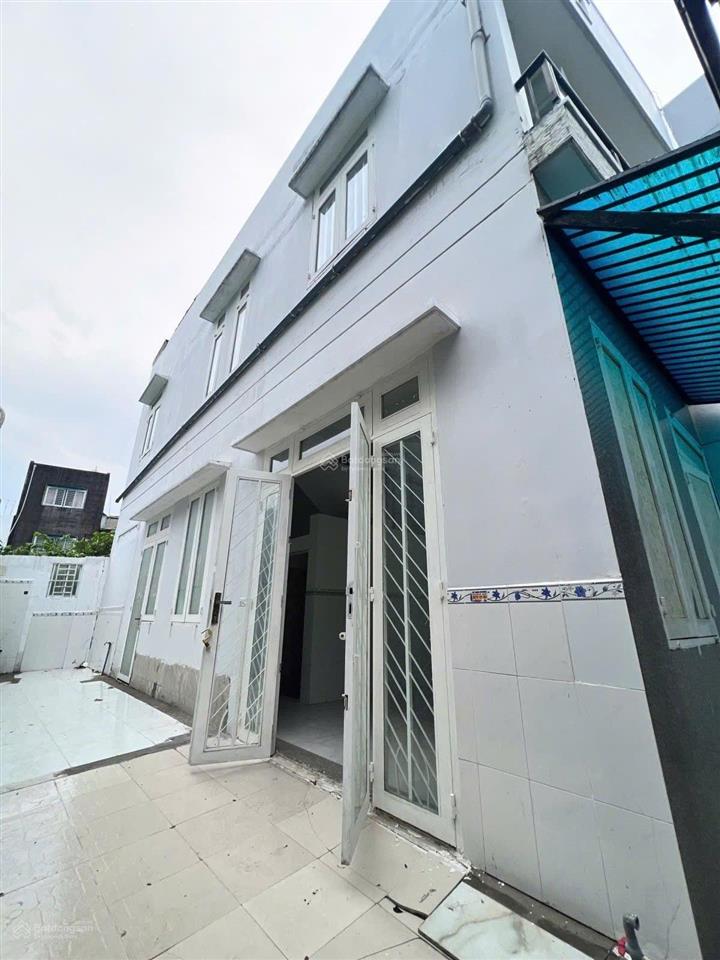 Bán nhà đường 22 linh đông sát vành đai 2  nhà đúc thật có sân rộng