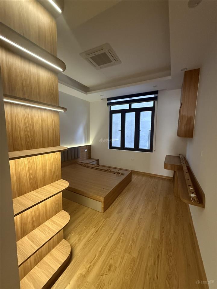 Bán nhà phố phạm tuấn tài cầu giấy diện tích 65m | 5 tầng | thang máy, oto tránh, 26 tỷ nhỏ
