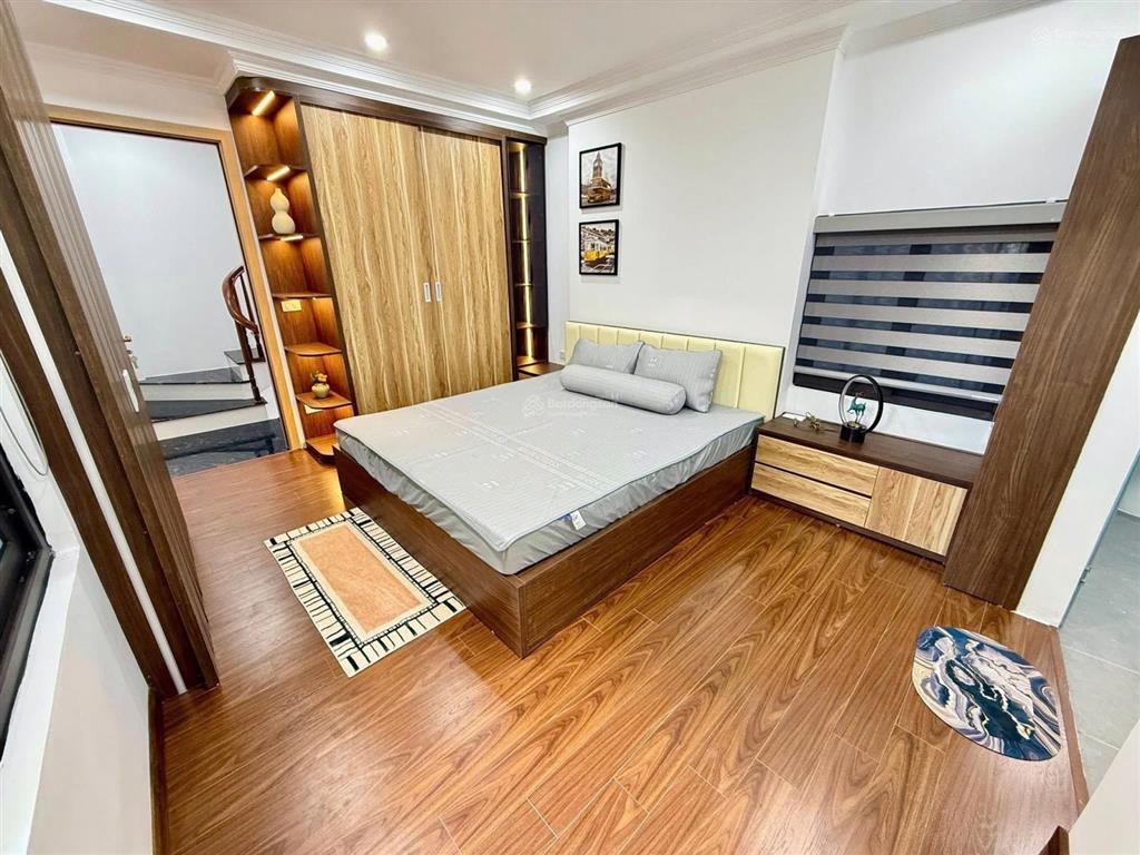 Bán nhà phố trần thái tông, cầu giấy, dt 52m² x 5 tầng, mặt ngõ ô tô, sổ vuông a4, giá 14 tỷ nhỉnh
