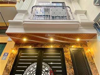 Bán nhà phố mỹ đình, dt34m2 x 6 tầng, 6 phòng ngủ, cách oto 10m giá 8 tỷ nhỉnh