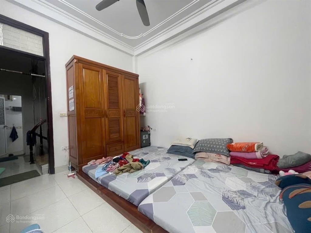 Bán nhà hiếm phố mỹ đình, dt 33m2 x 5 tầng, vài bước ra phố, ngõ kinh doanh, giá 7 tỷ nhỏ