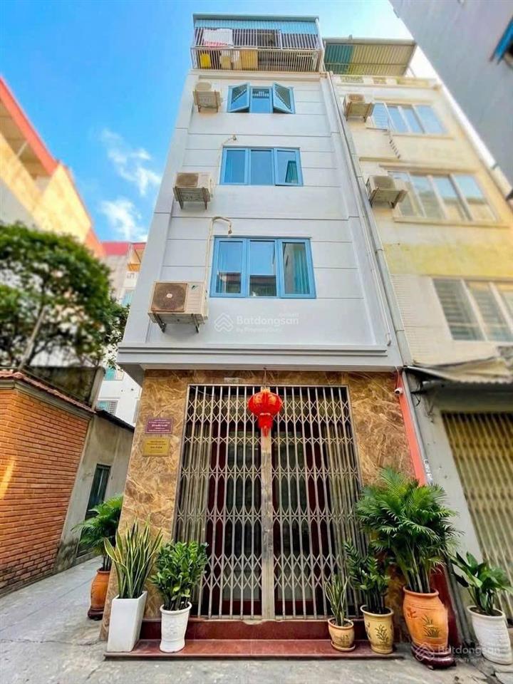 Nhà đẹp lô góc phố lê quang đạo 200m ra svđ mỹ đình  40m2 x 5 tầng, giá 7 tỷ nhỉnh