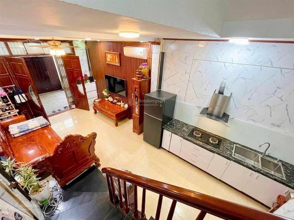 Nhà đẹp lô góc phố lê quang đạo 200m ra svđ mỹ đình  40m2 x 5 tầng, giá 7 tỷ nhỉnh
