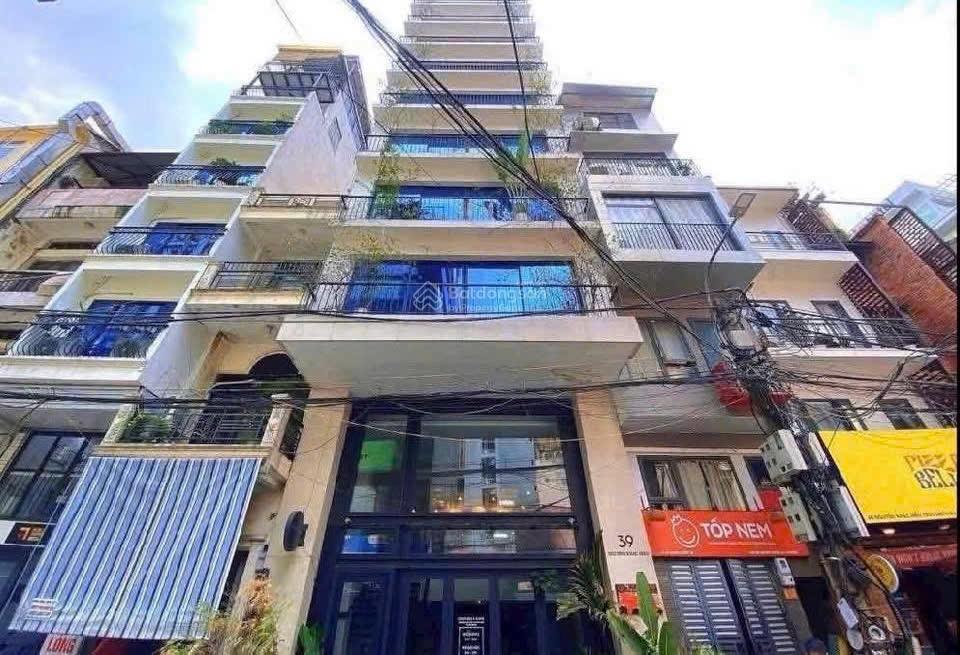 Gấp giảm chào 8 tỷ bán tòa vp phố mỹ đình, dt 88m2 x 8 tầng, mt6m. dòng tiền 1,5 tỷ/năm giá hơn 20