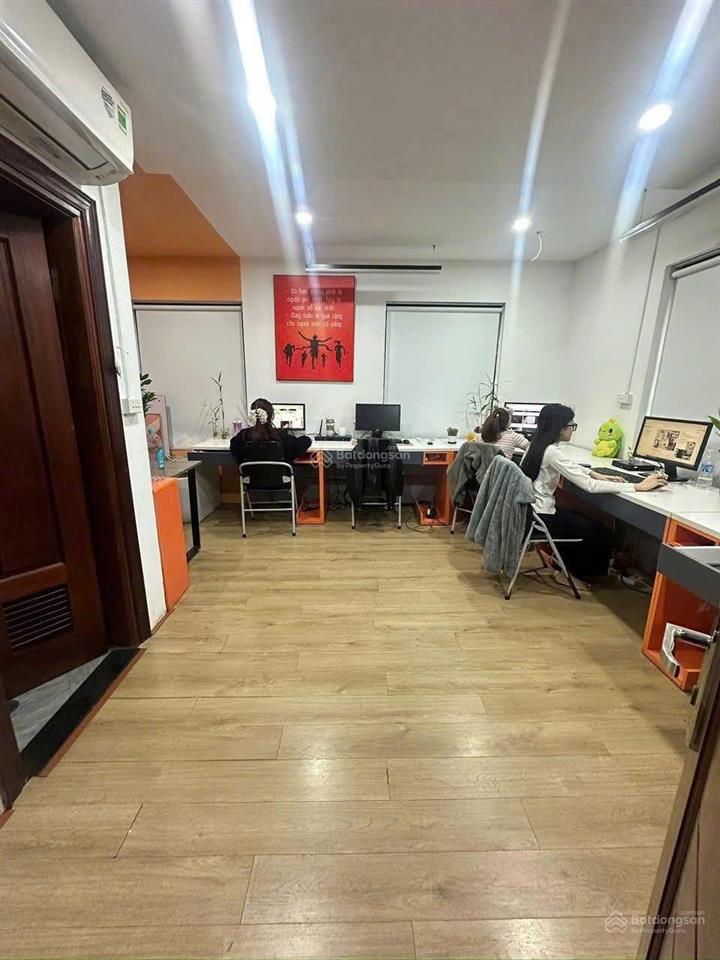 Gấp giảm chào 8 tỷ bán tòa vp phố mỹ đình, dt 88m2 x 8 tầng, mt6m. dòng tiền 1,5 tỷ/năm giá hơn 20