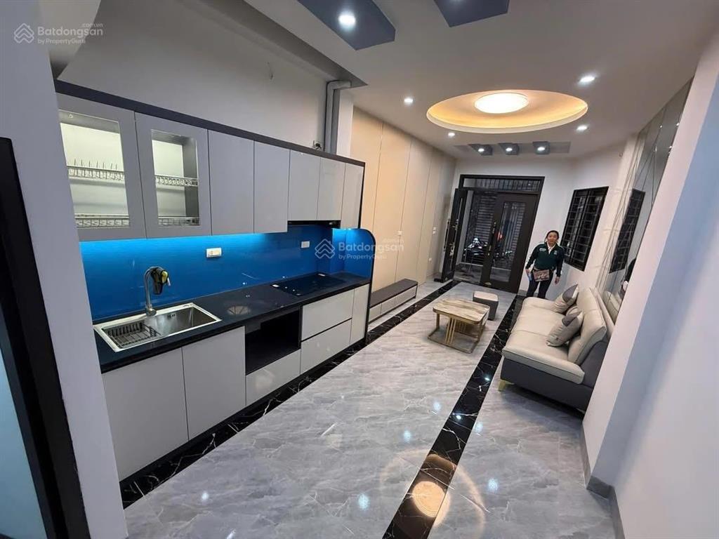 Bán nhà đẹp phố mỹ đình giá 8 tỷ, 40m 5 tầng, thiết kế hiện đại, nhà mới đẹp, full nội thất mới