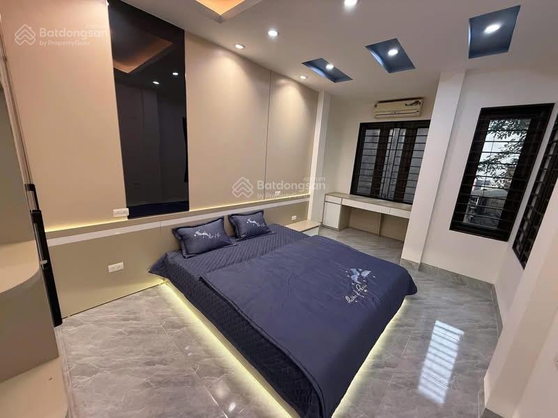 Bán nhà đẹp phố mỹ đình giá 8 tỷ, 40m 5 tầng, thiết kế hiện đại, nhà mới đẹp, full nội thất mới