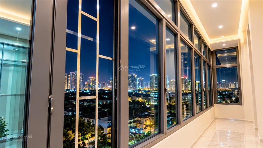 Tìm chủ nhân mới căn góc 3pn view keangnam & pháo hoa mỹ đình