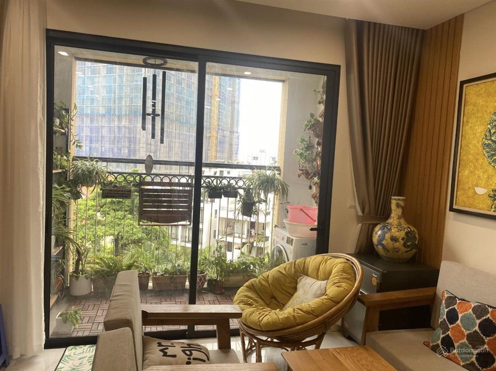 Chính chủ gửi bán căn 2pn/58m2 d'el dorado ii, đầy đủ nội thất, sổ đỏ, đang cho thuê 16tr/ tháng