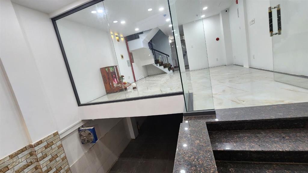 Bán nhà mặt phố 36b phan huy ích, 27 tỷ, 132m2  cho thue 60tr/th