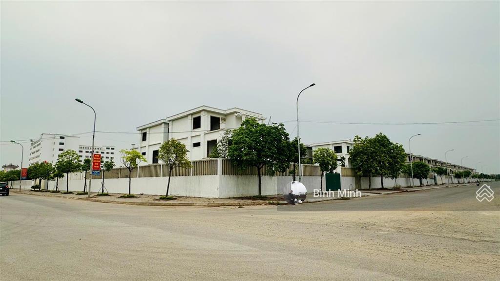 Bán liền kề kđt cienco5, mê linh, 100m2, cạnh đh tài chính ngân hàng. pháp lý chuẩn, giá rẻ nhất