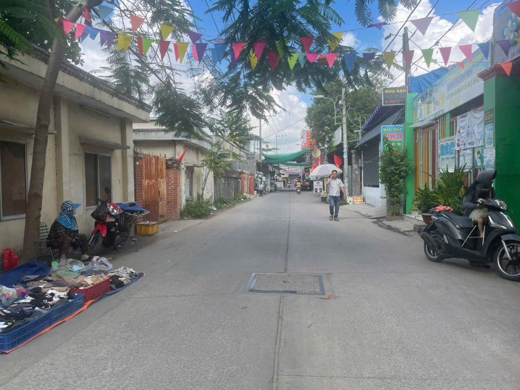 Bán Xưởng 1 Sẹc Quách Điêu - Bình Chánh Hẽm Xe Tải DT 8 x 32m-10.5 Tỷ