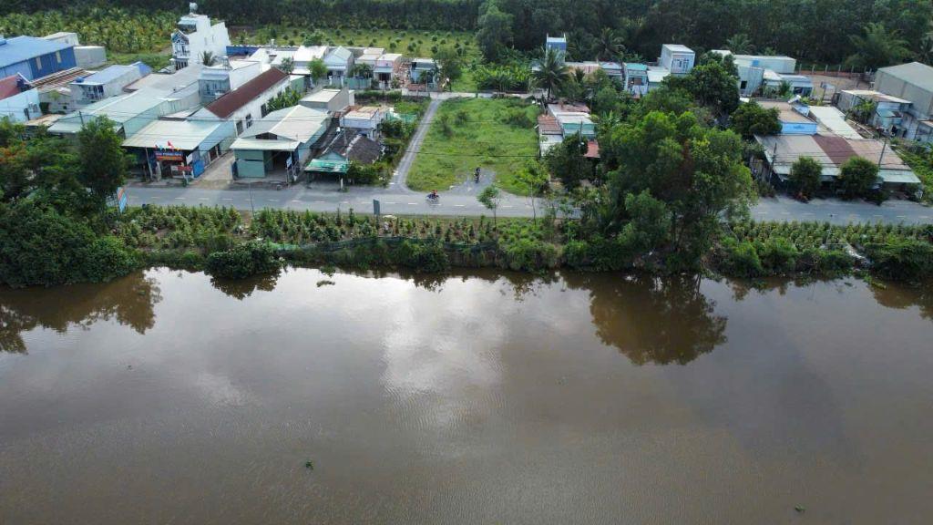 Bán Đất Lô Góc 3 Mặt Tiền Vườn Thơm - Bình Chánh - 1040m2 Giá 18 Tỷ