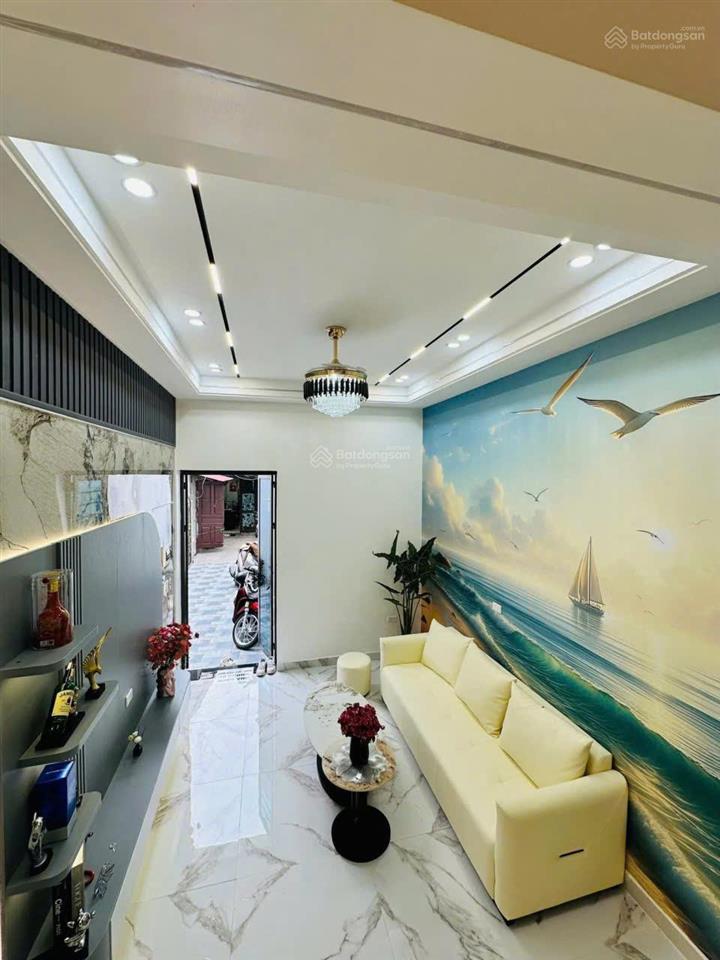 Bán nhà trung tâm hải phòng phố cầu đất  nhà 3,5 tầng có sân cổng