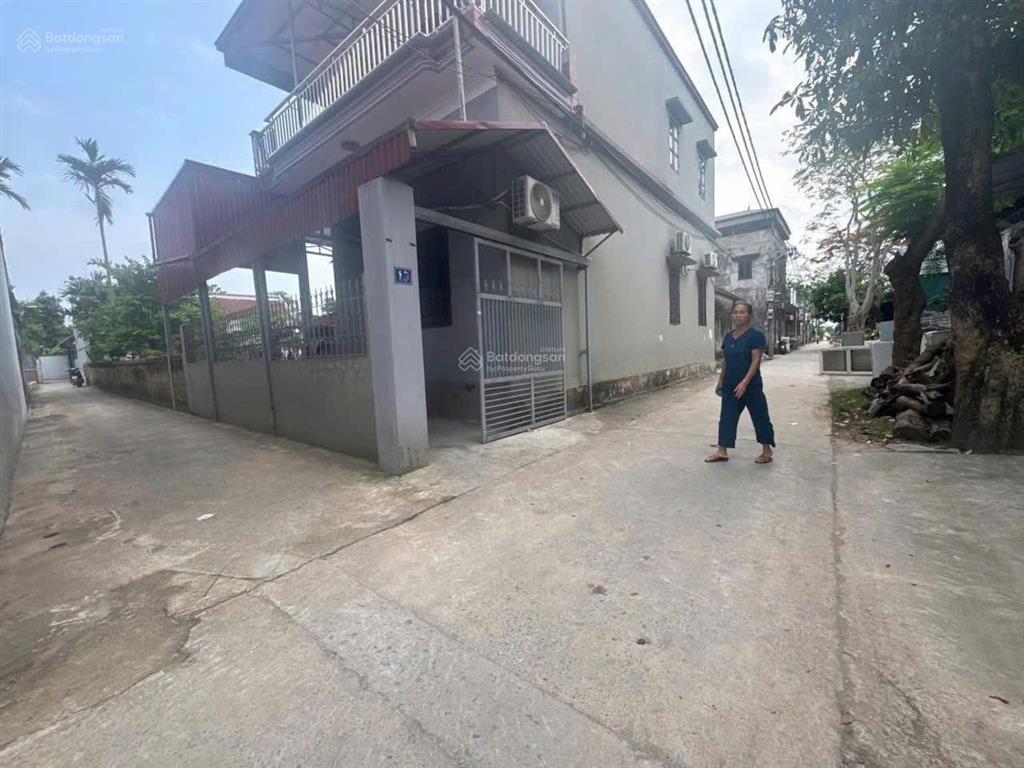 Bán đất thôn áng phao dân hòa thanh oai 82m², mặt tiền 7,21m, sẵn sổ, giá 37tr/m2