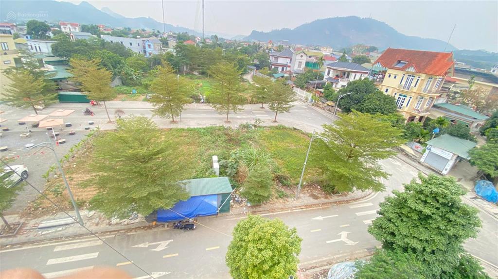 Bán liền kề 9 downtown lương sơn vị trí cực đẹp giá nhỉnh 2 tỷ