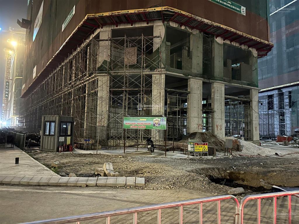 Bán shophouse chân đế siêu đẹp tại dự án sun urban city, giá nhỉnh 2 tỷ