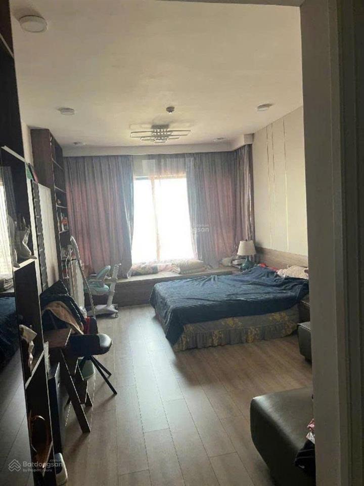 Căn góc siêu đẹp tại dự án park city hà đông full nội thất, 2 slot ô tô, tầng trung giá siêu tốt