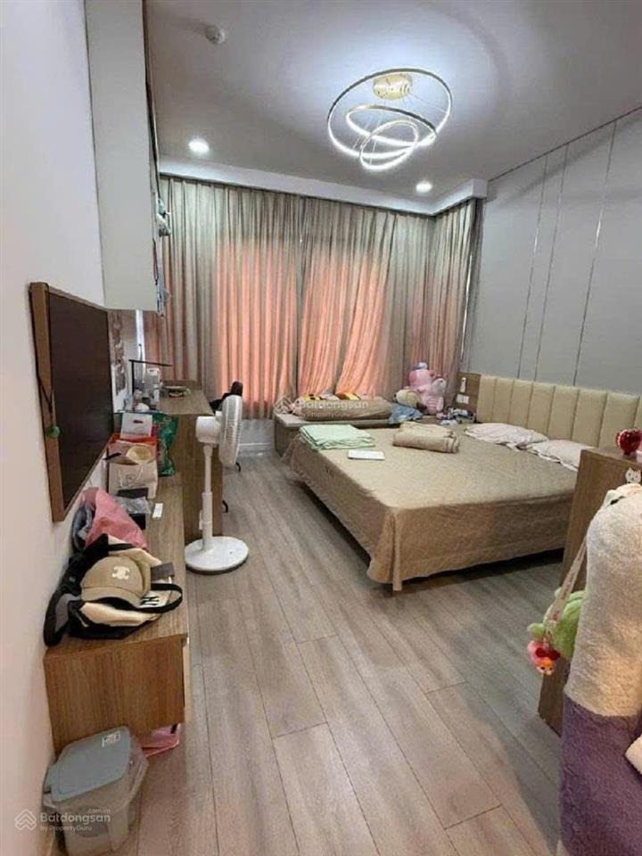 Căn góc siêu đẹp tại dự án park city hà đông full nội thất, 2 slot ô tô, tầng trung giá siêu tốt