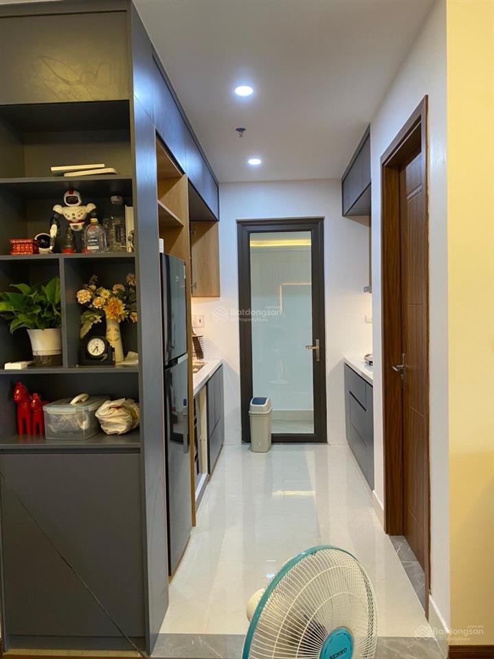 Cần bán căn hộ chung cư 2 phòng ngủ. nhận nhà ở ngay