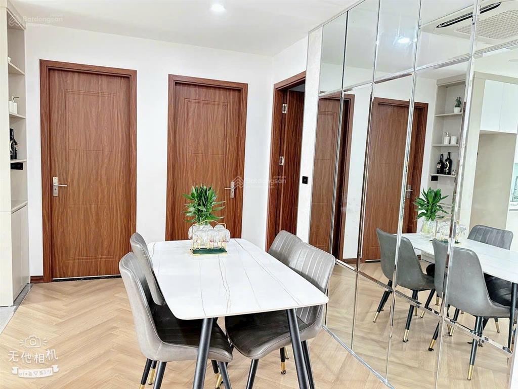 Nhu cầu không sử dụng đến nên cần bán căn 3pn đầy đủ nội thất, sổ hồng chính chủ ở cc tecco diamond