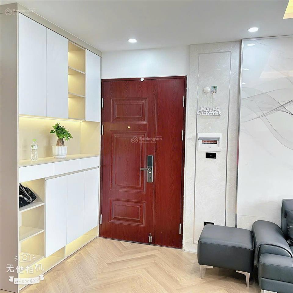 Nhu cầu không sử dụng đến nên cần bán căn 3pn đầy đủ nội thất, sổ hồng chính chủ ở cc tecco diamond