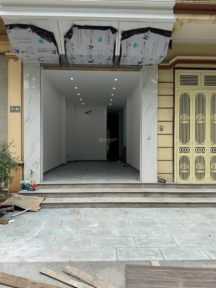 Cho thuê văn phòng tại số 6 ngõ 1, bùi huy bích, 32 triệu, 280 m2, view đẹp!