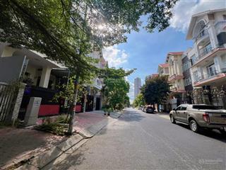 Biệt thự himlam mới 100%, có tm, tkvp chuẩn, cao cấp cho thuê 100tr/th  0908 935 ***