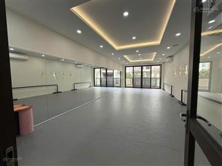 Nhà phố himlam thiết kế chuẩn văn phòng dt 5x20m2 có thang máy giá 55tr/th  0908 935 ***