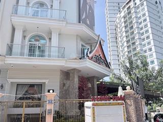 Cho thuê rẻ biệt thự 237,5m2 căn góc 2 mt đ.hoàng trọng mậu himlam giá 100tr  0908 935 ***