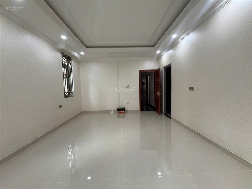 Cho thuê biệt thự himlam siêu cao cấp mới 100% thiết bị hiện đại + có tm giá 100tr  0908 935 ***