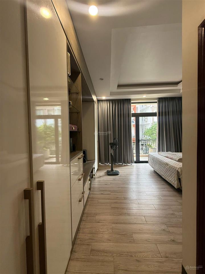 Cho thuê nhà phố himlam cao cấp full nội thất, có thang máy 5pn + 5wc giá 60tr  0908 935 ***