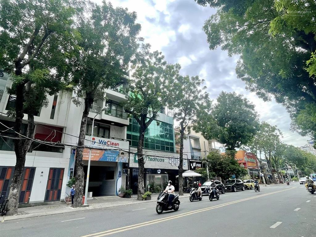 Cho thuê nhà phố thương mại tân quy đông đ.số 65 dt 6x20m2 tkvp, mới giá 70tr  0908 935 ***