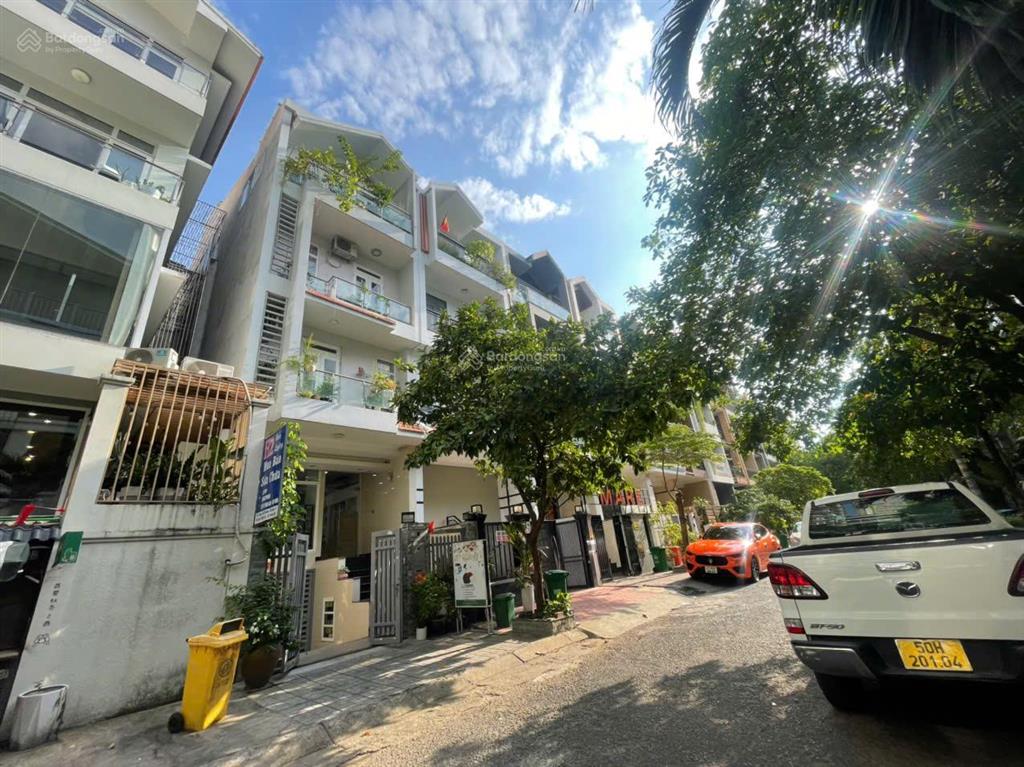 Cho thuê nhà phố himlam 45 triệu/th dt 5x20m2 tkvp + ở có nội thất, có hầm oto  0908 935 ***