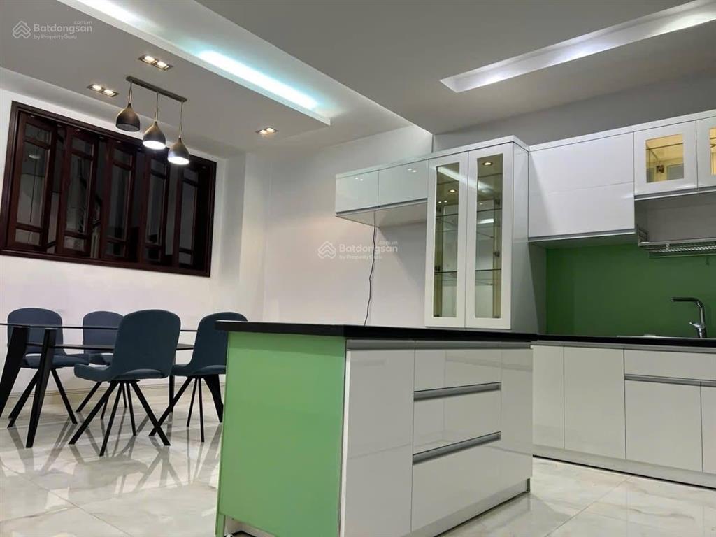 Cho thuê nhà phố himlam 45 triệu/th dt 5x20m2 tkvp + ở có nội thất, có hầm oto  0908 935 ***