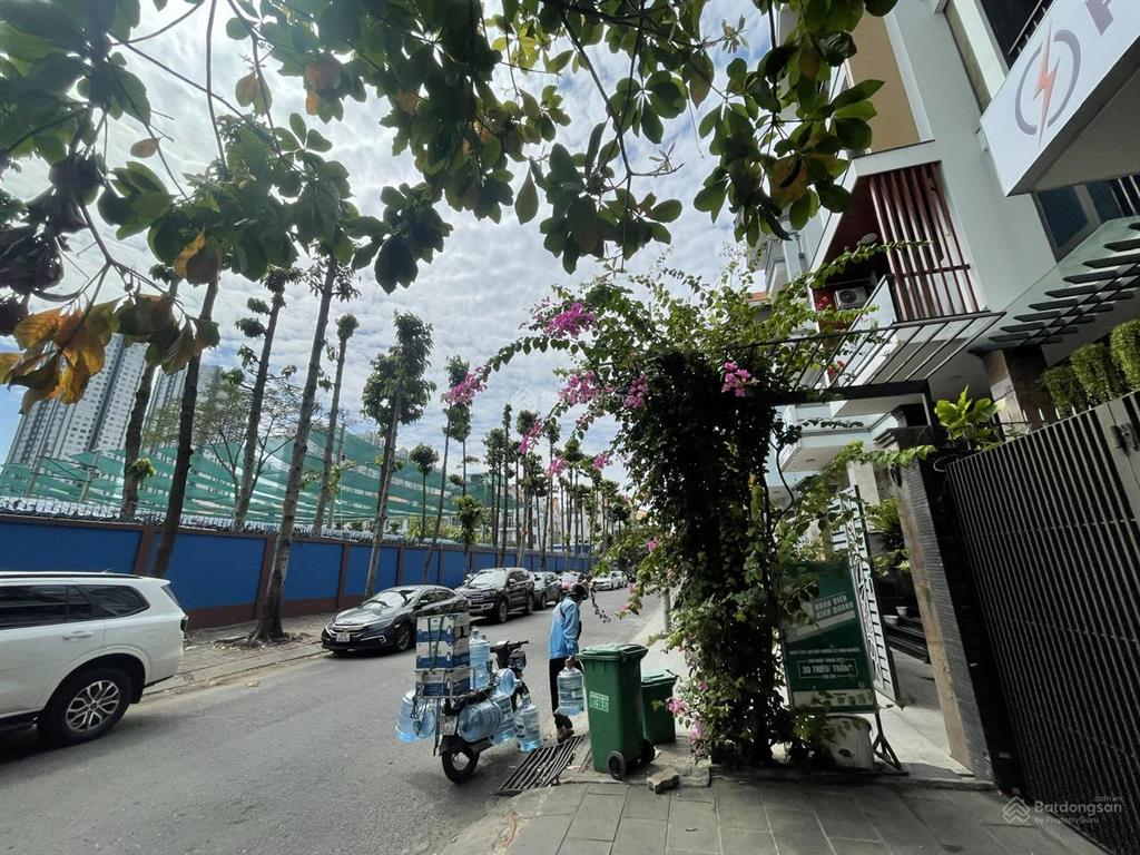 Bán gấp biệt thự 150m2 đ.nội bộ cao cấp rộng 14m + đầy đủ nội thất gb 49,5 tỷ  0908 935 ***